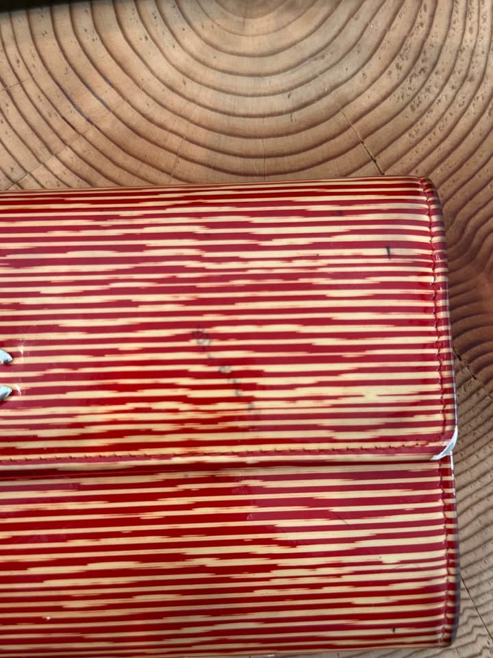 Channel Patent Wallet